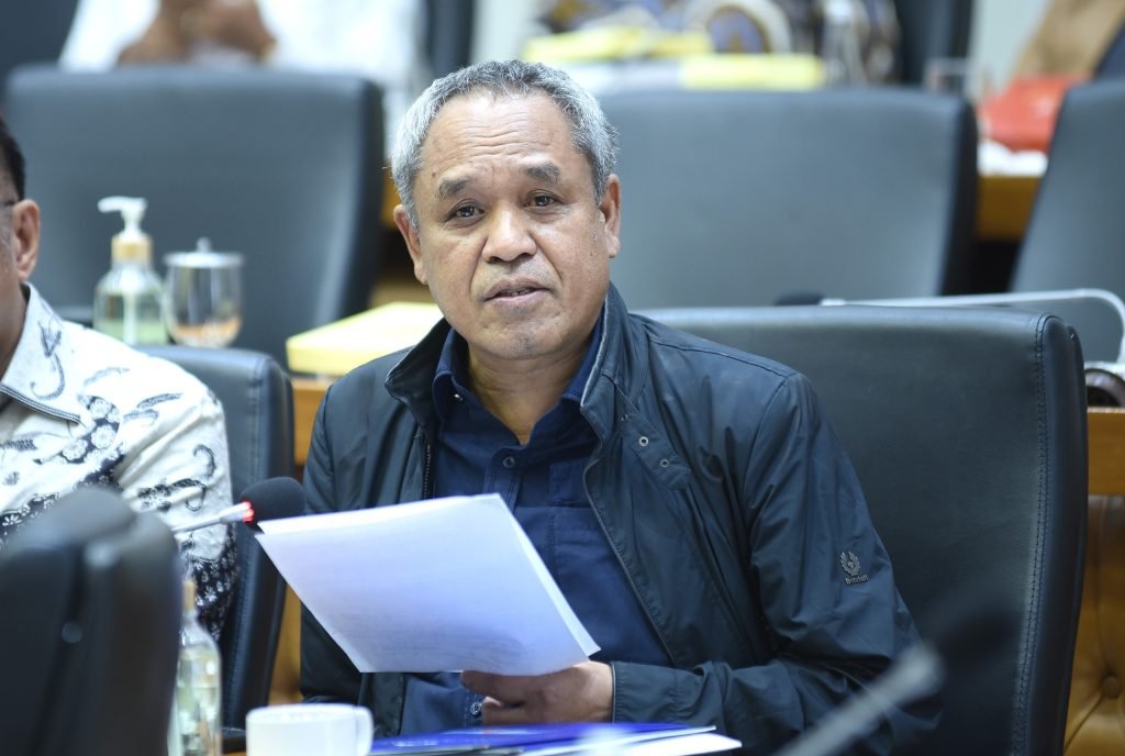 Rapat Pleno Baleg, Legislator Soroti Substansi RUU Minerba