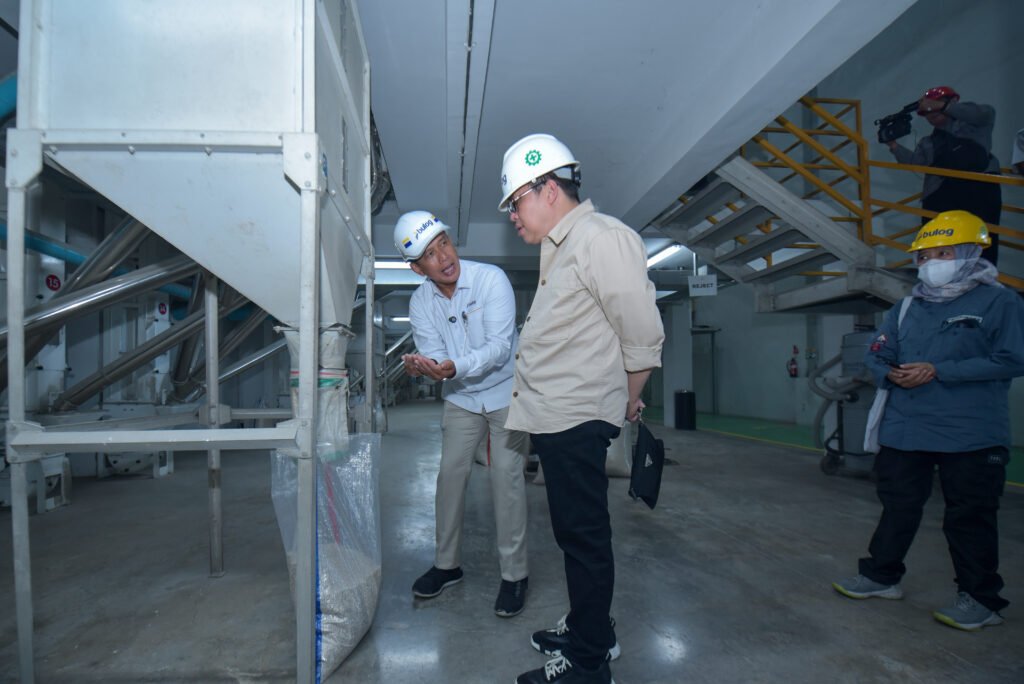 Tidak Layak Konsumsi, Masyarakat Dapat Tukar Beras SPHP Kualitas Rendah ke Pemerintah