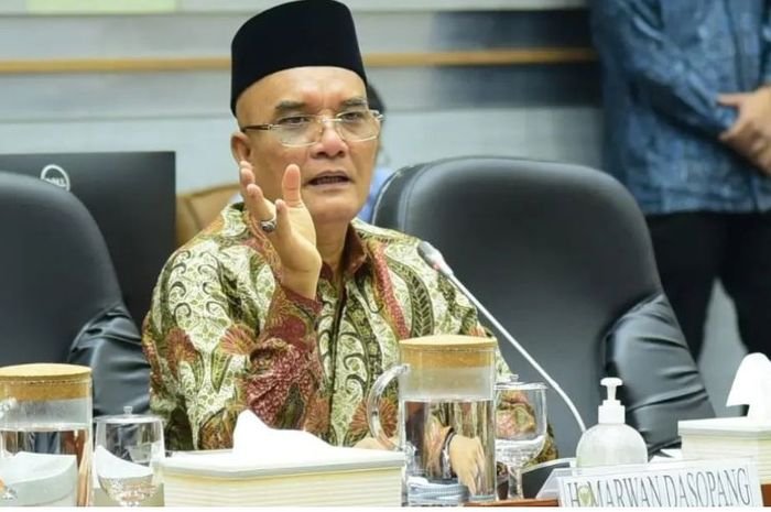 Marwan Dasopang: Semua Harus Transparan! DPR Akan Kawal Seluruh Kontrak dan Nota Transaksi Layanan Haji 2026 untuk Cegah Penyimpangan