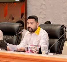 Hujan Masih Jadi Tantangan! DPR Minta Petugas Kerja 24 Jam di Lembah Anai, Prioritaskan Anggaran KemenPUPR untuk Percepatan Pemulihan Jalur Vital