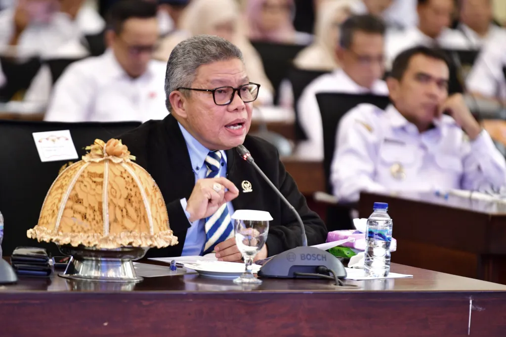 Hanya 30 Persen BUMD yang Sehat, Taufan Pawe Bunyikan Alarm: Harusnya Jadi Tulang Punggung Fiskal Daerah!