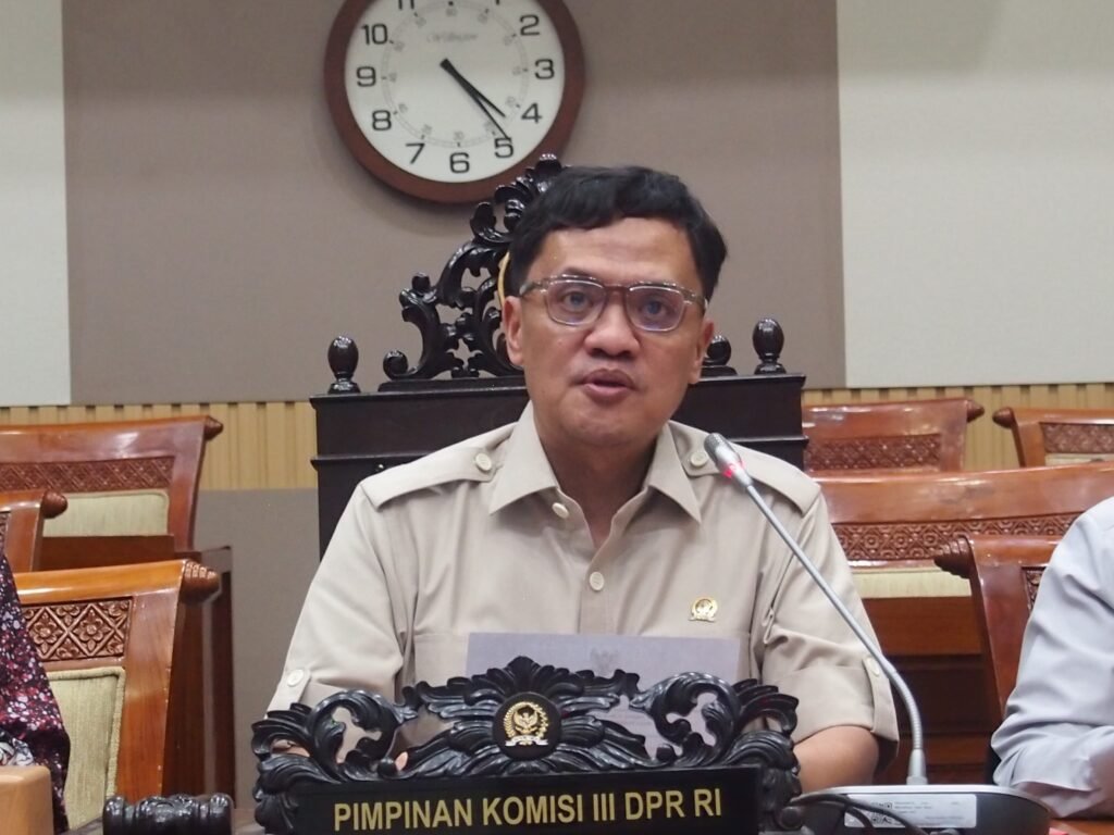 Komisi III Bentuk Panja Kawal Serius Kasus Penyiraman Air Keras Aktivis KontraS
