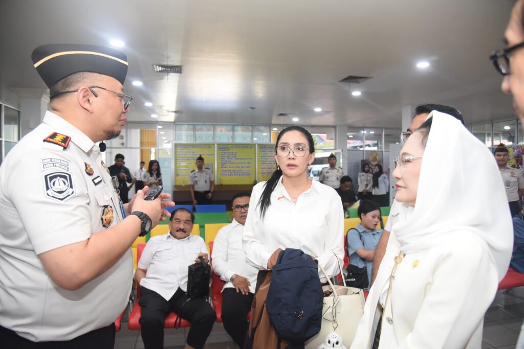 Rieke Diah Pitaloka Soroti Penguatan Sistem Keimigrasian Sebagai Pilar Pertahanan Negara