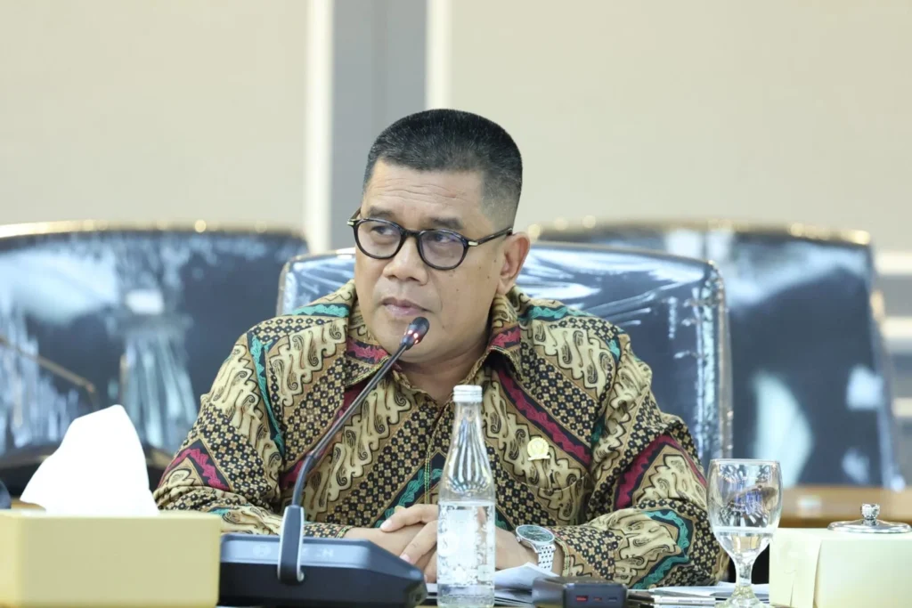 Muslim Ayub Ingatkan Efisiensi Anggaran Tanggapi Proyek Fisik MPR dan DPD