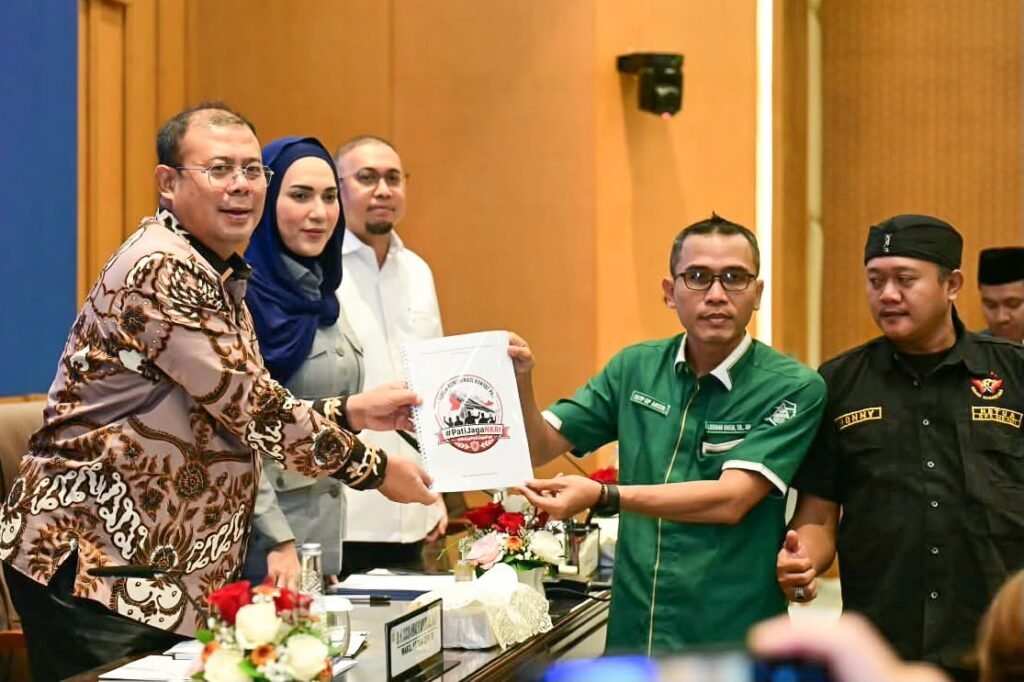 DPR Terima Aspirasi Warga Pati, Dorong Kepastian Hukum dan Keamanan