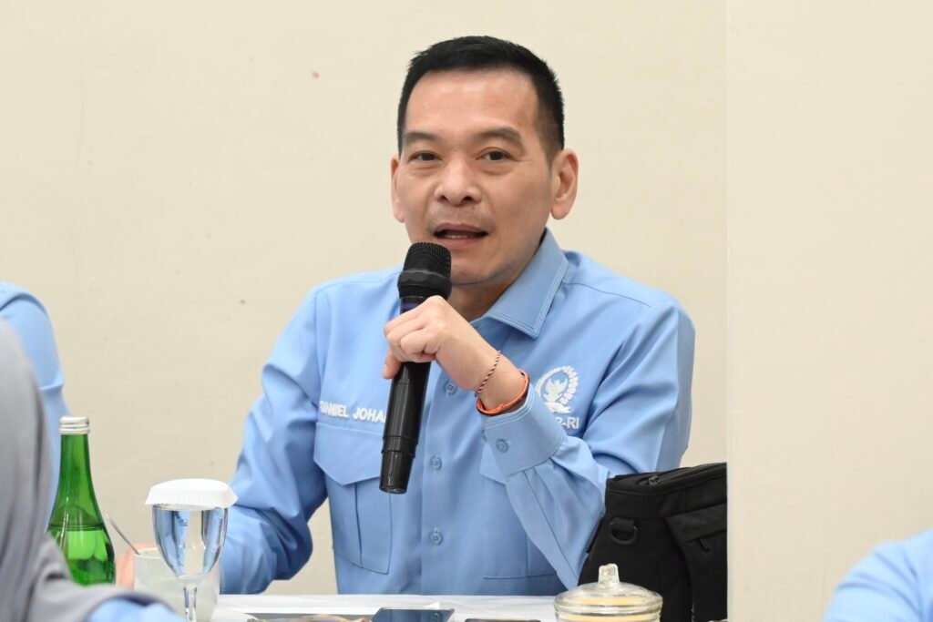 Daniel Johan Desak Bulog Segera Distribusikan Beras Guna Tekan Lonjakan Harga